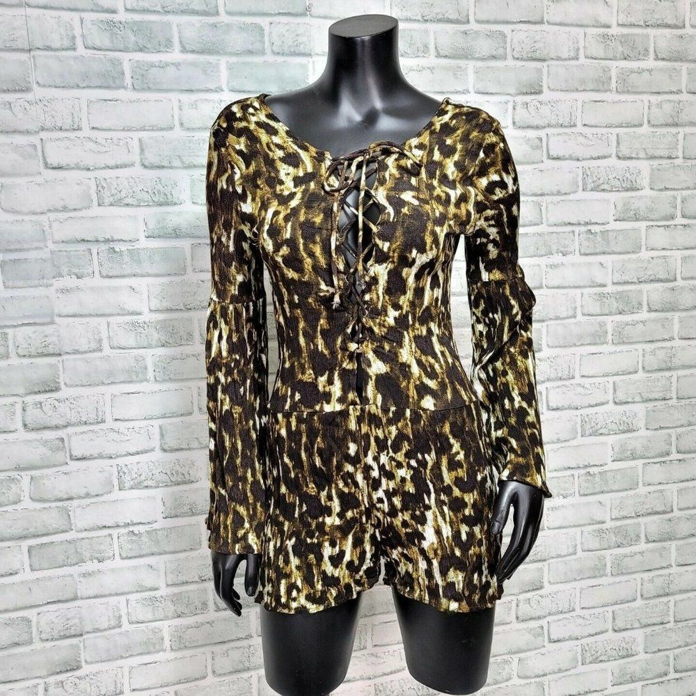 Umgee Womens L Leopard Romper Gauze Knit Lace Up Front Long Flare Sleeve